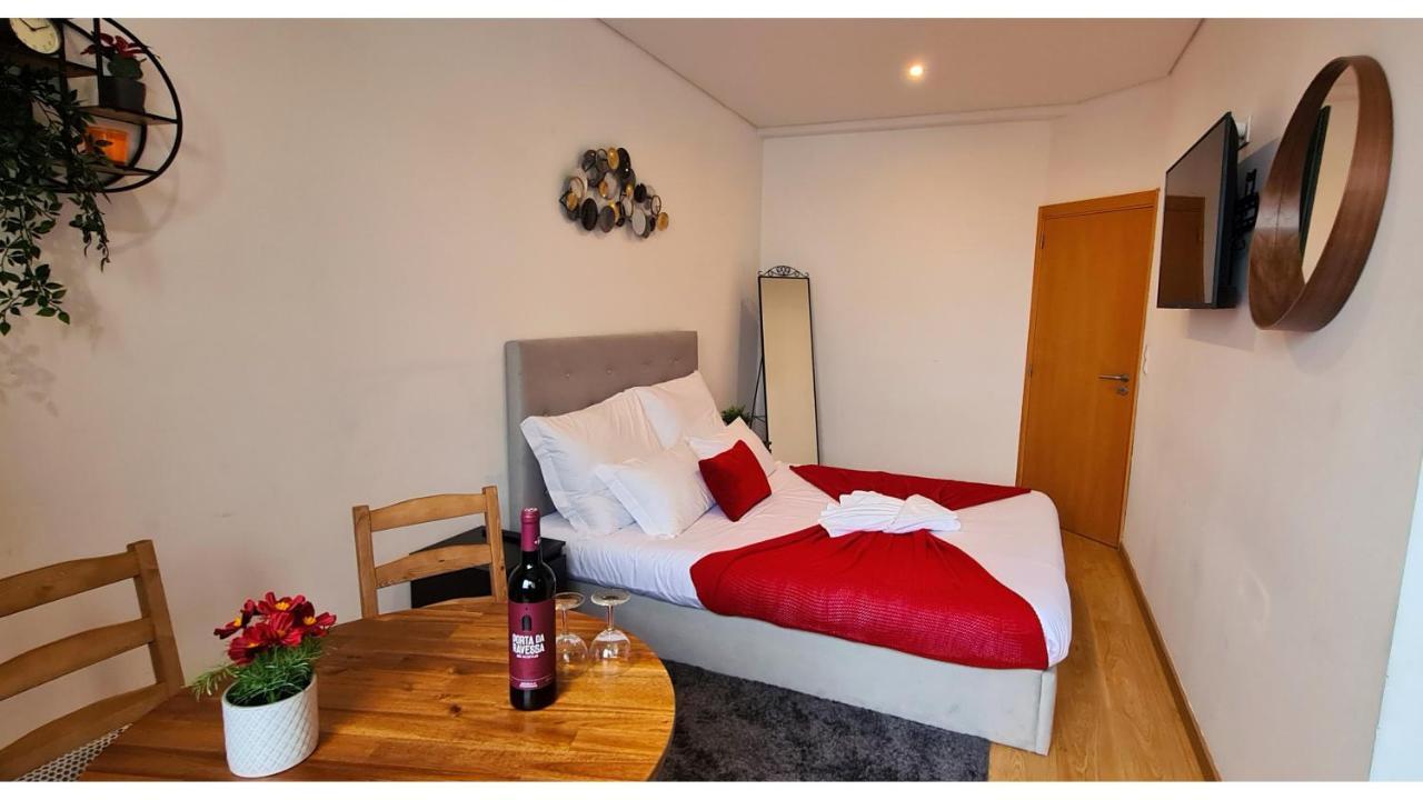 Rentalist Apartaments- Santa Catarina OOporto Esterno foto