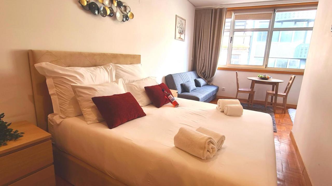 Rentalist Apartaments- Santa Catarina OOporto Esterno foto